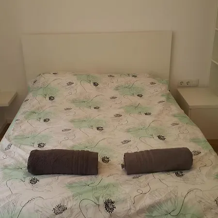 Apartment Mladost White Airport Sofia